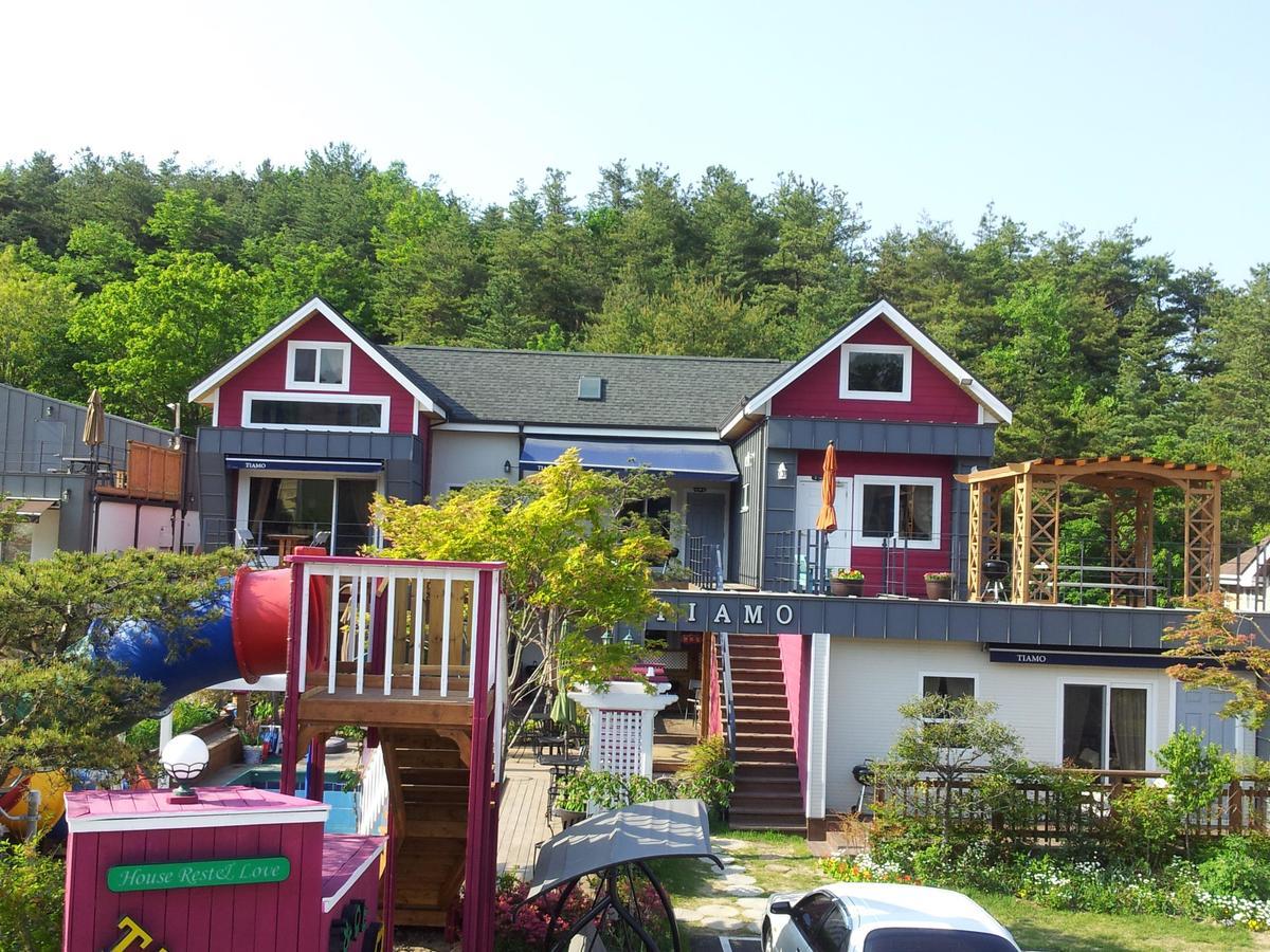 Gyeongju Tiamo Pension Luaran gambar