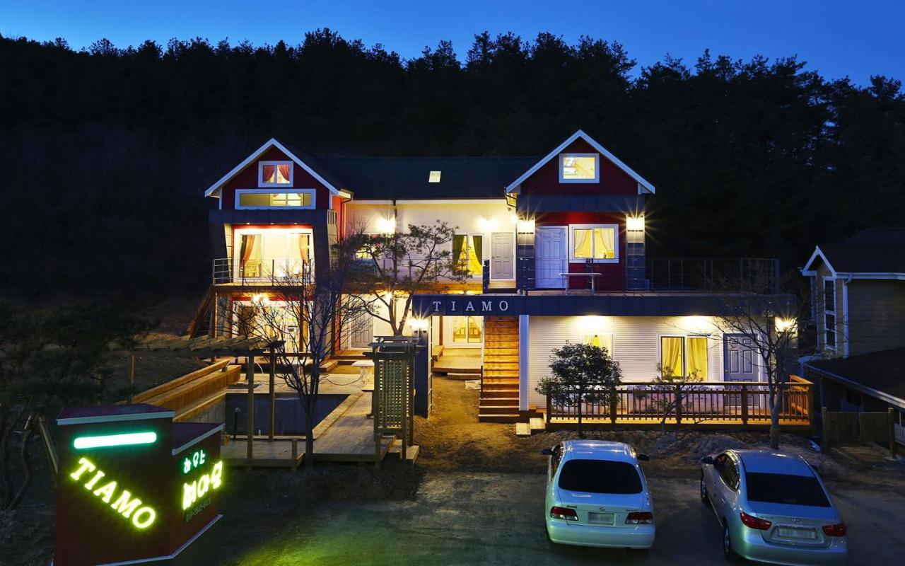 Gyeongju Tiamo Pension Luaran gambar
